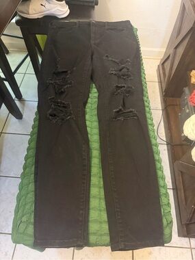 American Eagle Outfitters Black Distressed Skinny Jeans